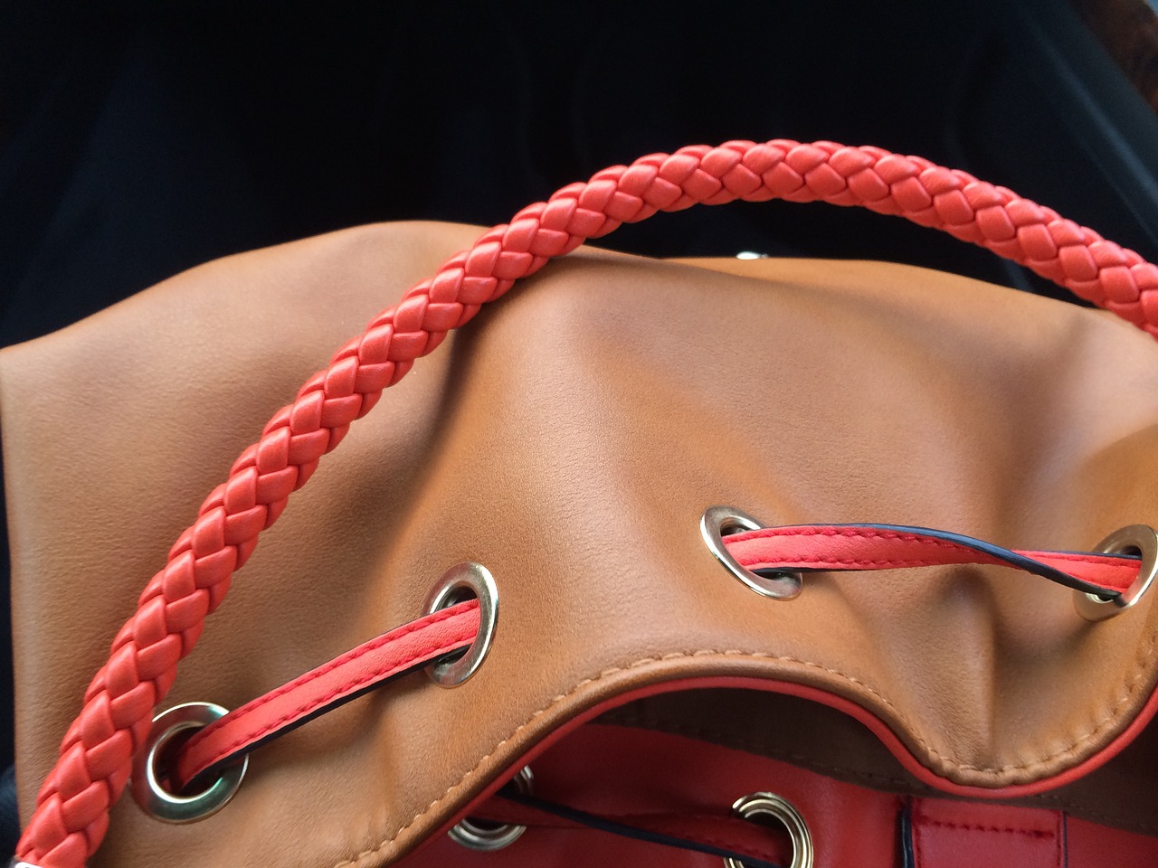 Upcycle Idea: Coin Purse from Old Jeans